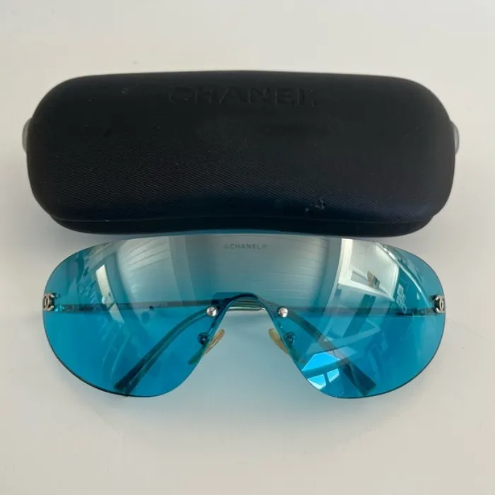 Auth VTG Rare CHANEL Blue Sunglasses 4014