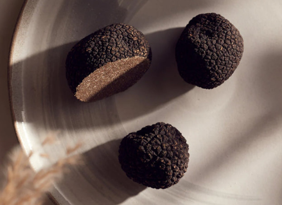 2oz Black Winter Truffles 