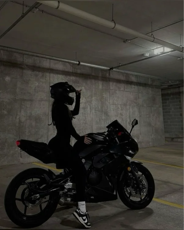 Motorcycle 