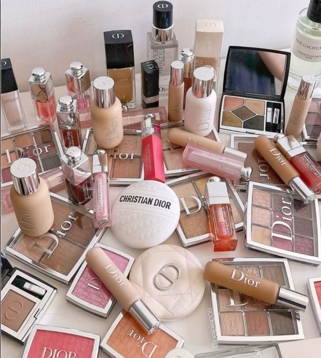 Makeup 