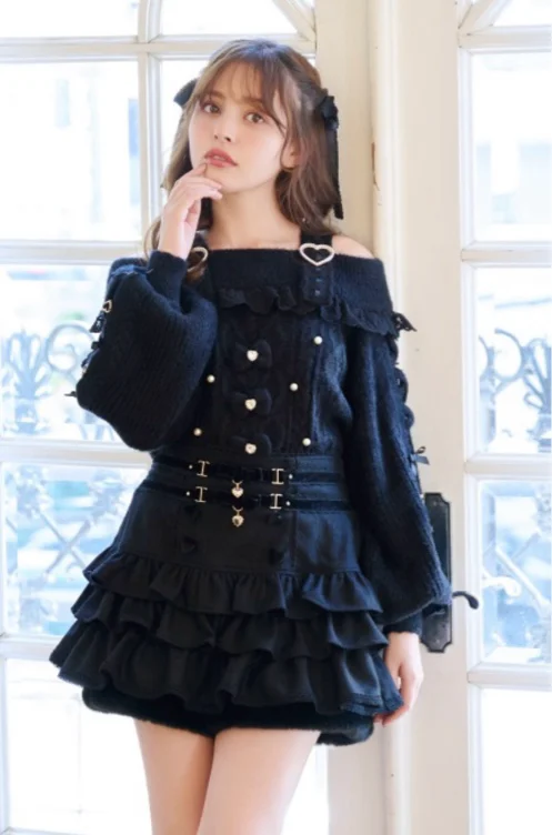 LIZ LISA Tokyo Top Off The Shoulder