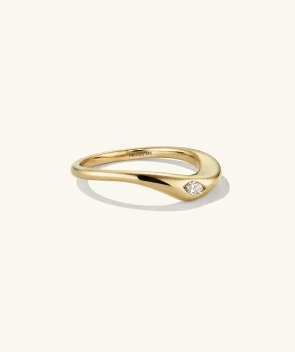 Mejuri, Dôme Thin Marquise Cut Ring