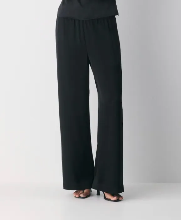Aritzia, Lodge Satin Pants