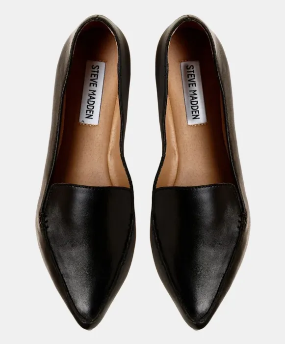 Steve Madden, Feather flat shoes