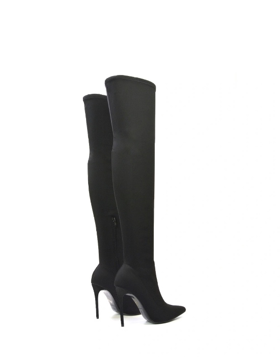 Thigh high boots for my thick thighs 😈
