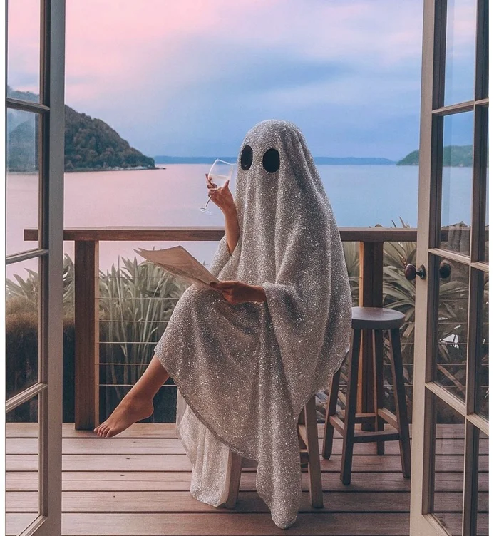 Ghosting fee 👻