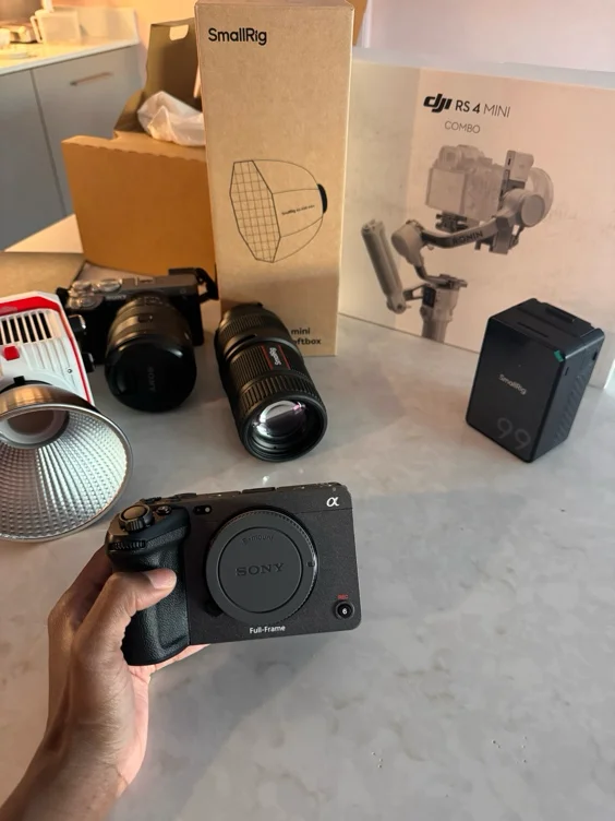 Camera accessories 