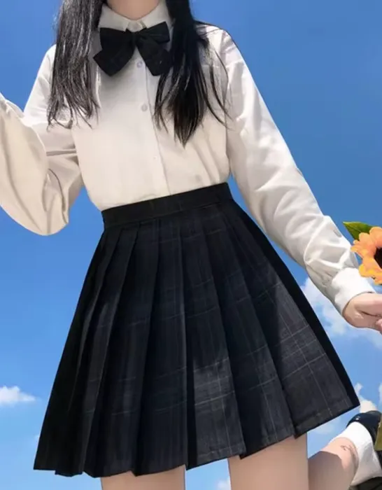 Schoolgirl Skirt & Bow
