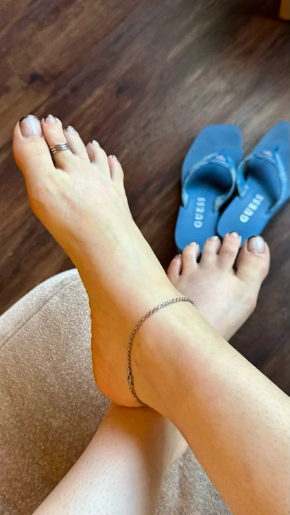 Pay for my Pedicure ✨