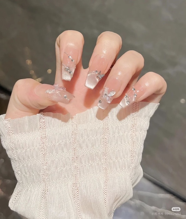 nails 