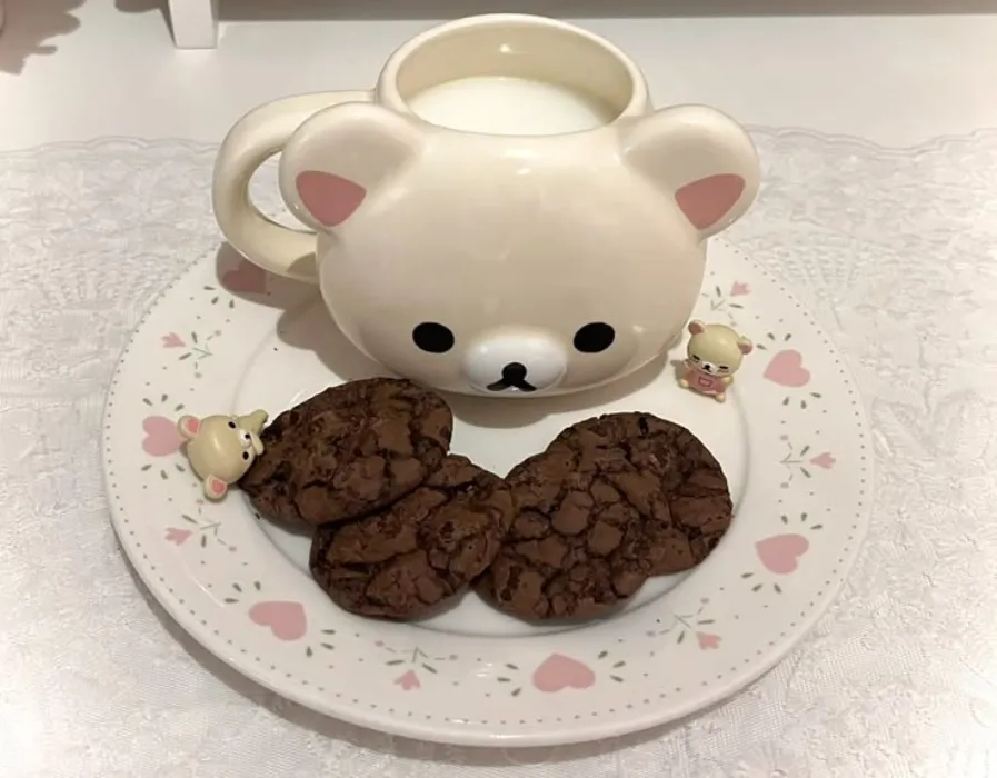 sweet treat . ݁⋆ ۶ৎ ݁˖ . ݁