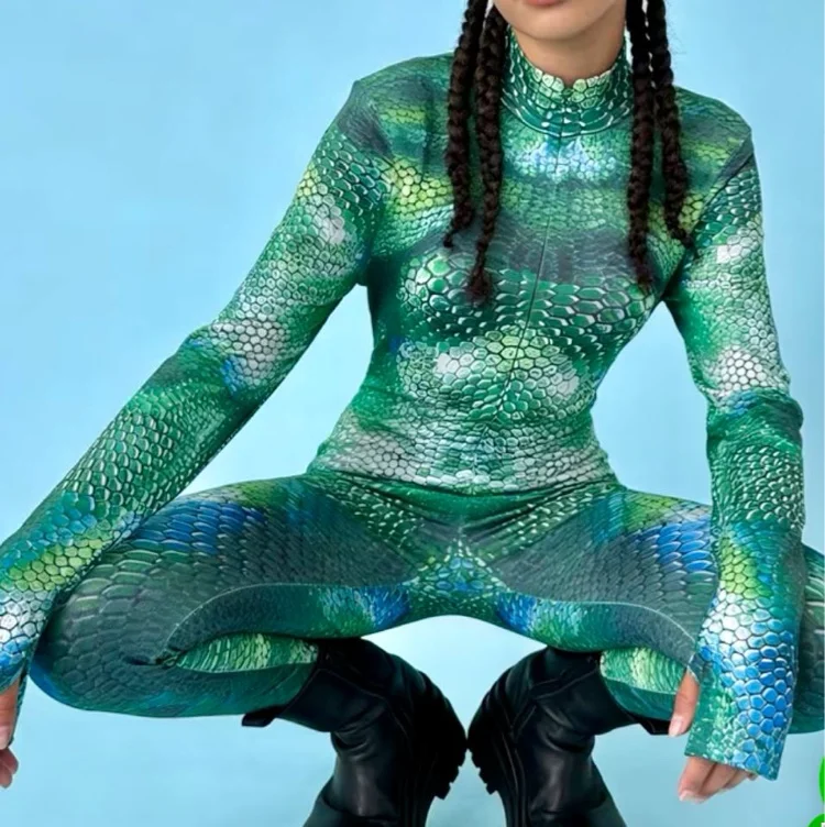 Snake overall
