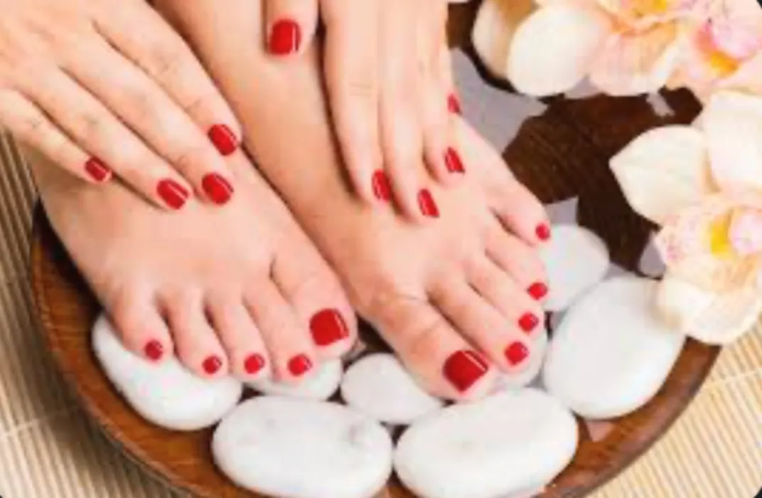 Take me to the Salon!