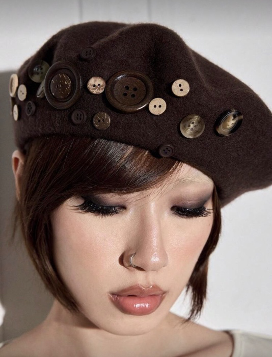 hat