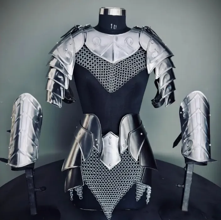 Larp sexi armor I would love!!!