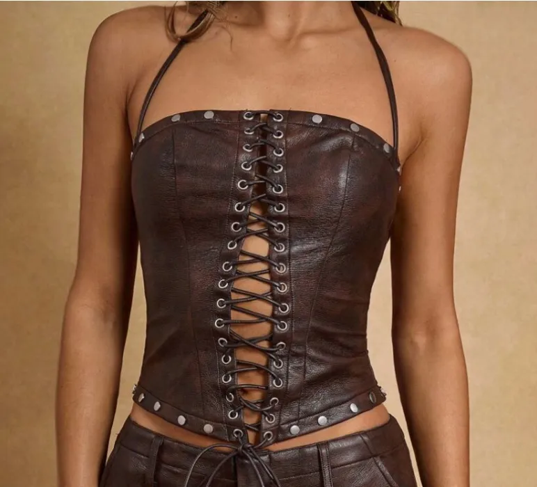 leather corsage (s)