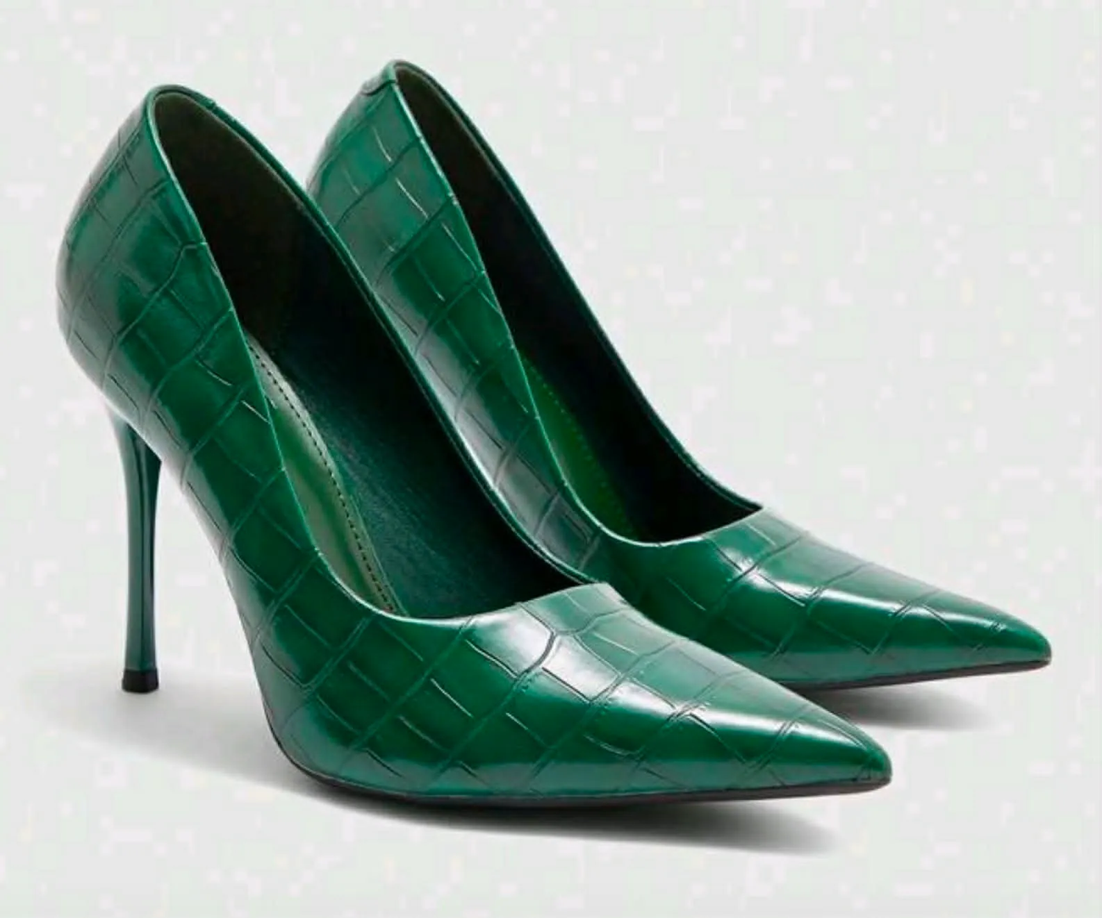 Green Stilettos  (s)