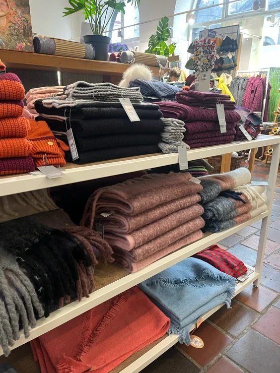 Wool scarf 