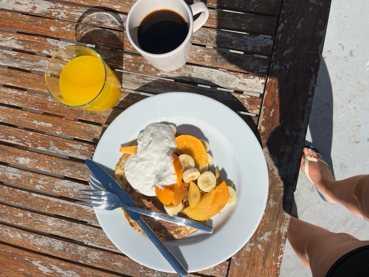 Breakfast and coffee 