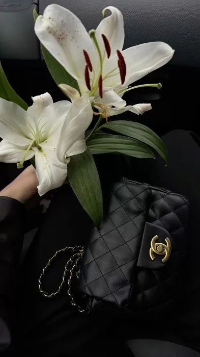 111 Flowers