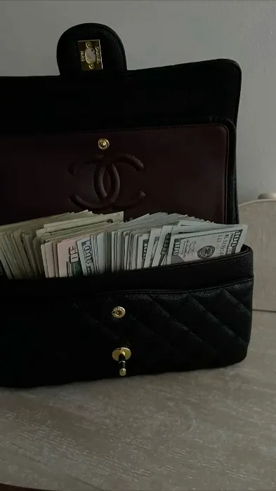 Initial 💸