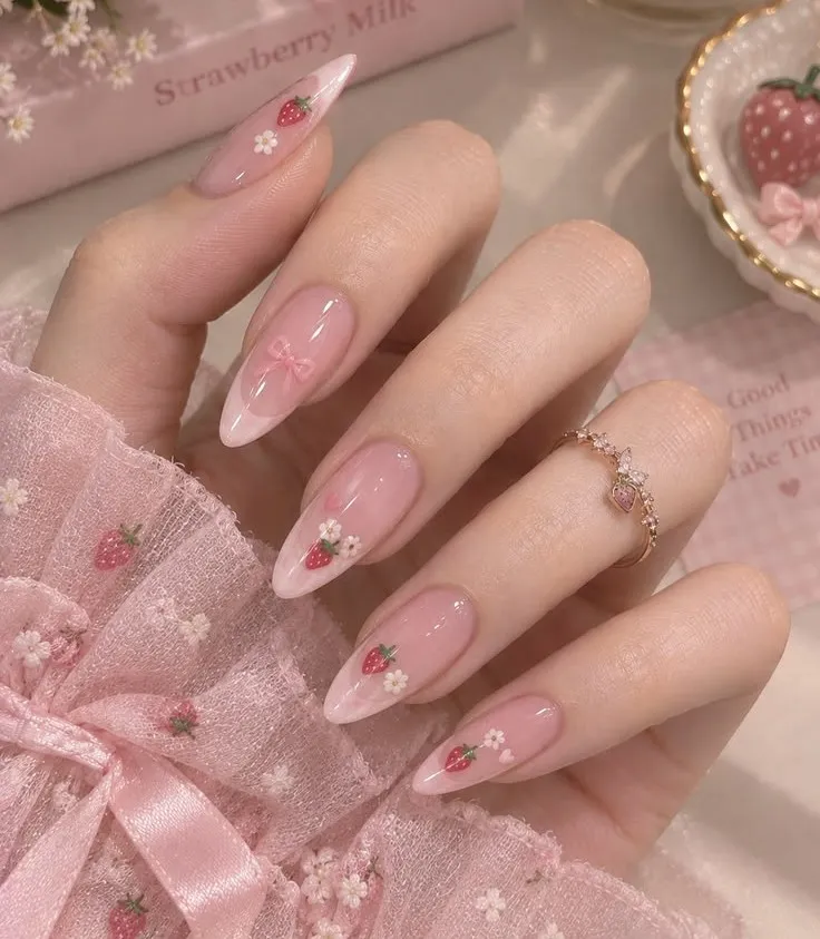 kitty claws ⋆˚🐾˖°