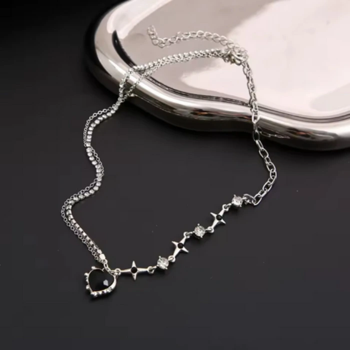 Sparkle Black Heart Silver Necklace