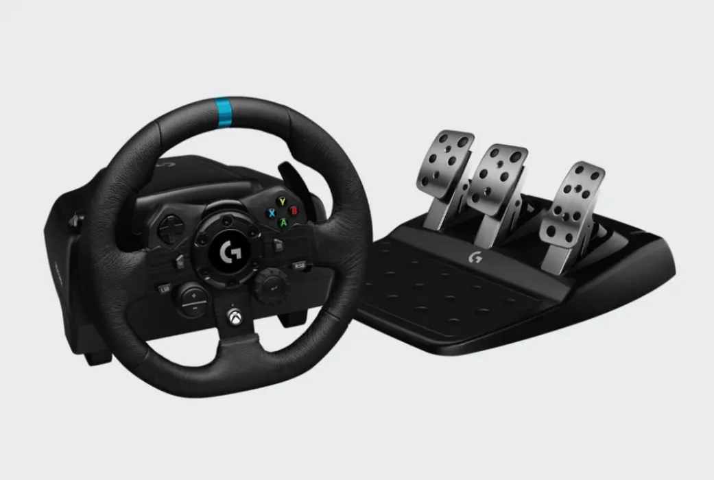 Driving Game Steering Wheel & Pedals
