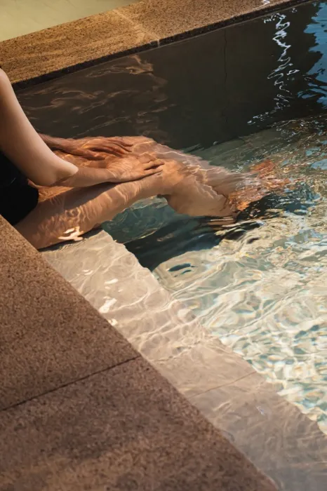 Hot/Cold Baths