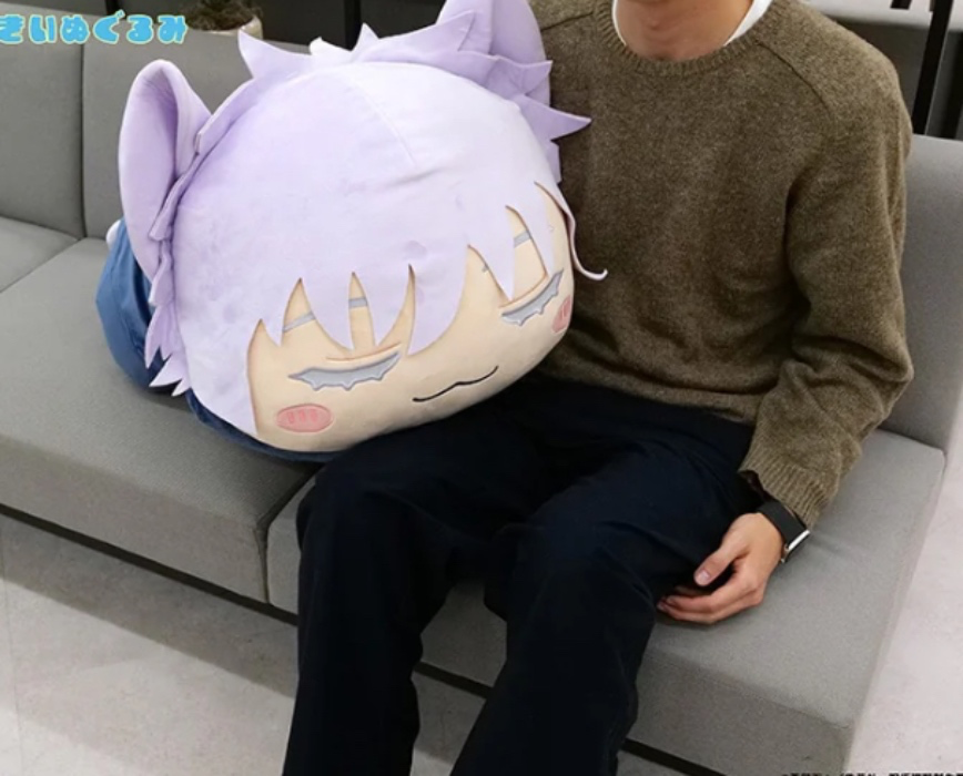 giant gojo plush🥹 