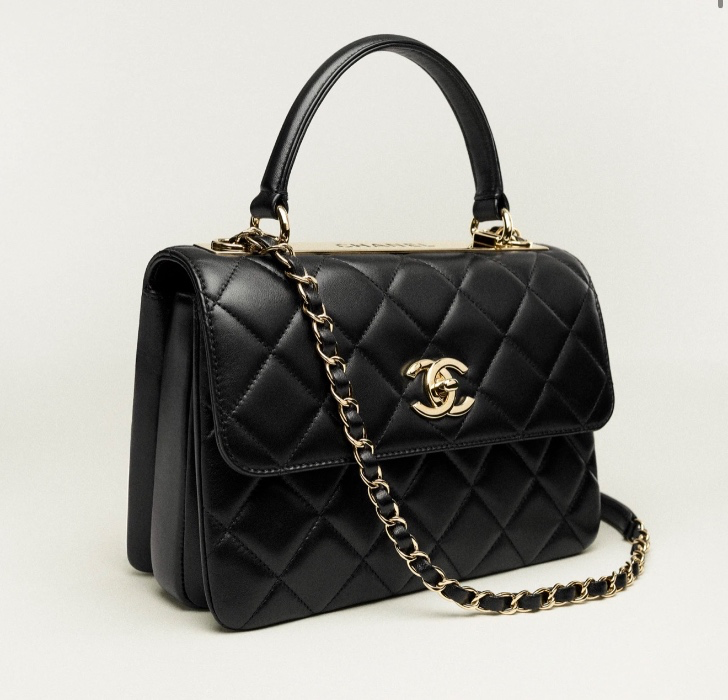 Chanel top handle flip