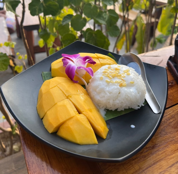 Mango sticky rice 