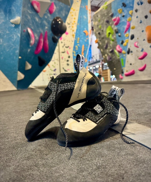 Katana climbing shoes 