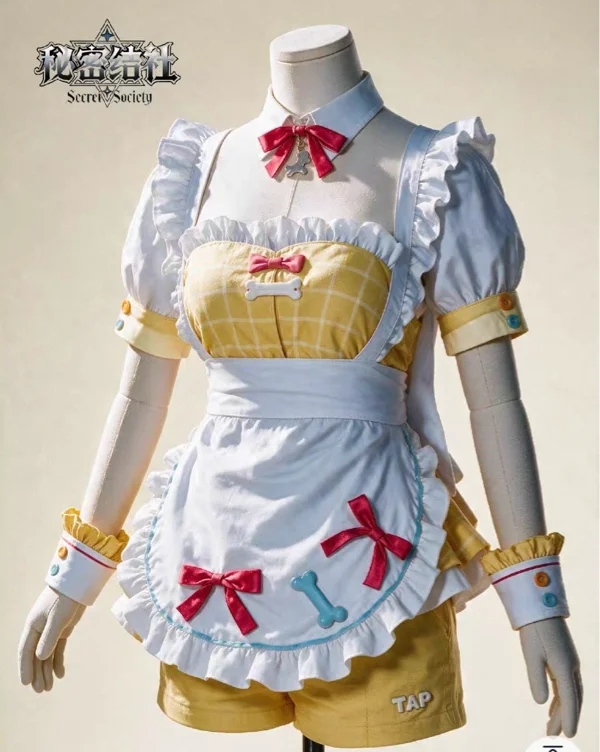 Korone Inugami Maid cosplay
