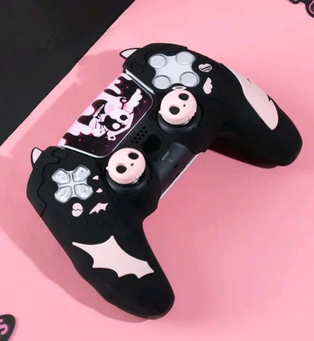 Cute Controller Case Black & Pink