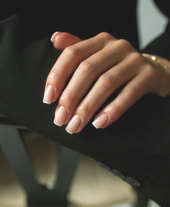 Manicure & Pedicure 