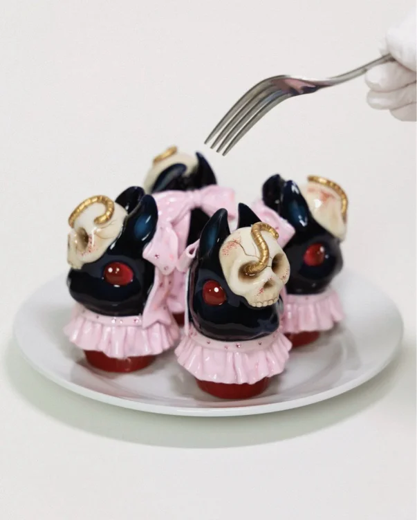 TEA PARTY | LIMITED EDITION BUNNY CUPCAKE SCULPTURES