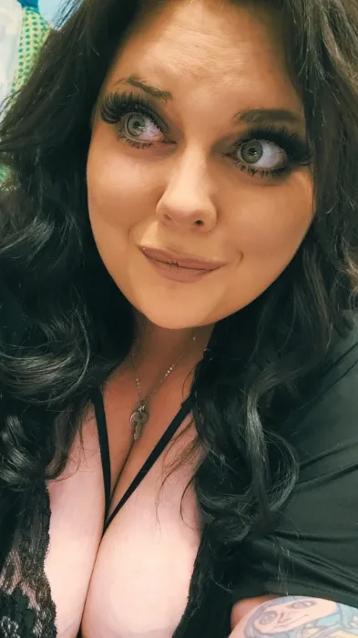 Start the conversation right ✅️ 👌 😌 