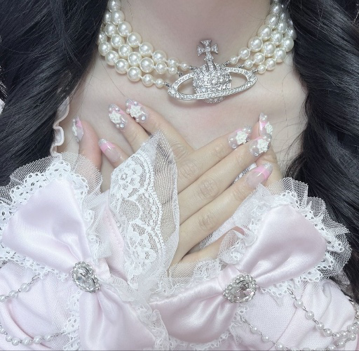 Hair salon fund 🕯