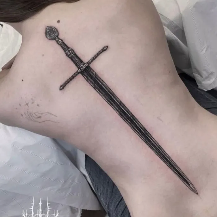 tattoooo moneiss 🗡️🌹✨