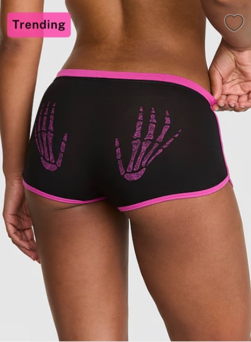 dormshort panty w skeleton hands