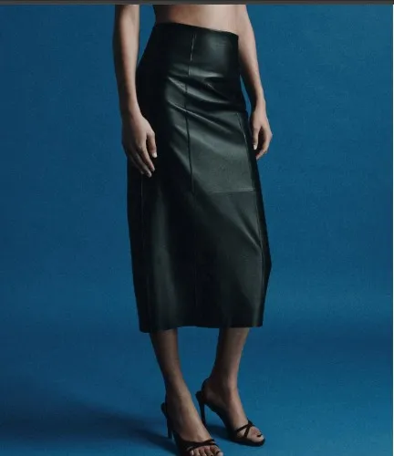 100 % leather pencil skirt