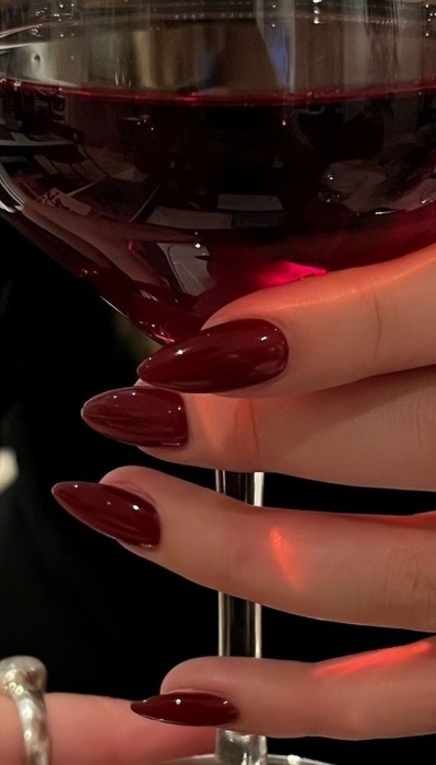nails / self care