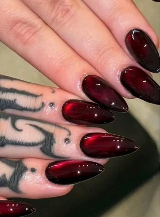 nail appointment 