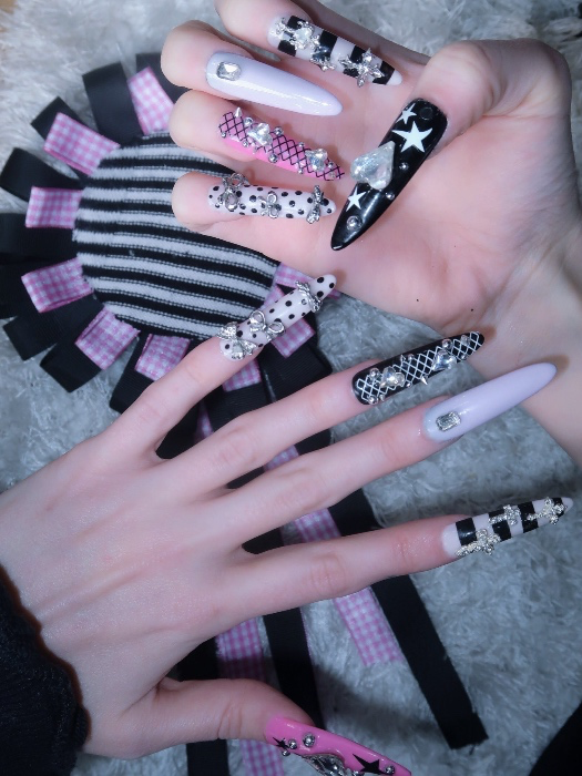 nail supplies 