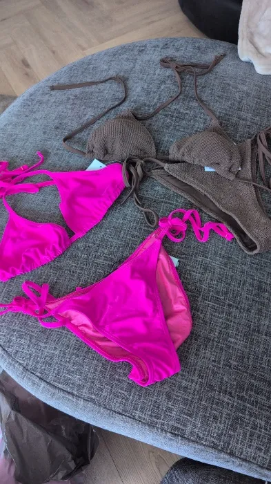 Bikinis 🤎