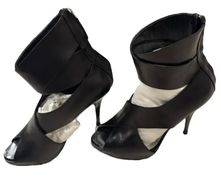 Leather heels