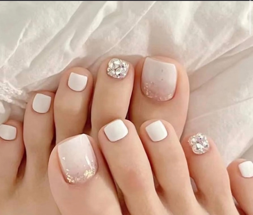 Pedicure with gel 