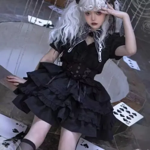 Marionette Closet Cosplay Put together