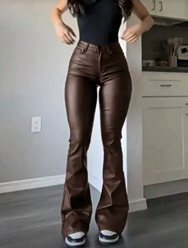 Vinyl pants 🖤